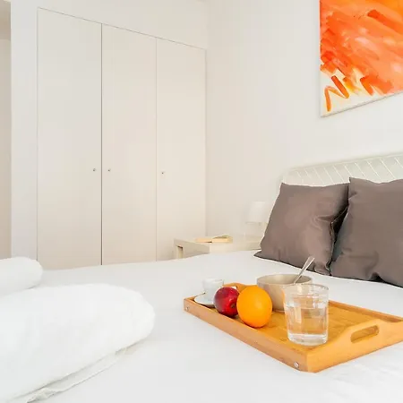 Family Relax For 6 With A Cosy Balcony Apartment *